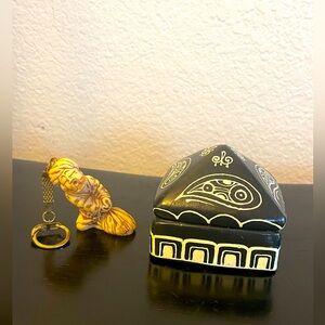 Uzbek keychain and clay box, handmade in Uzbekistan